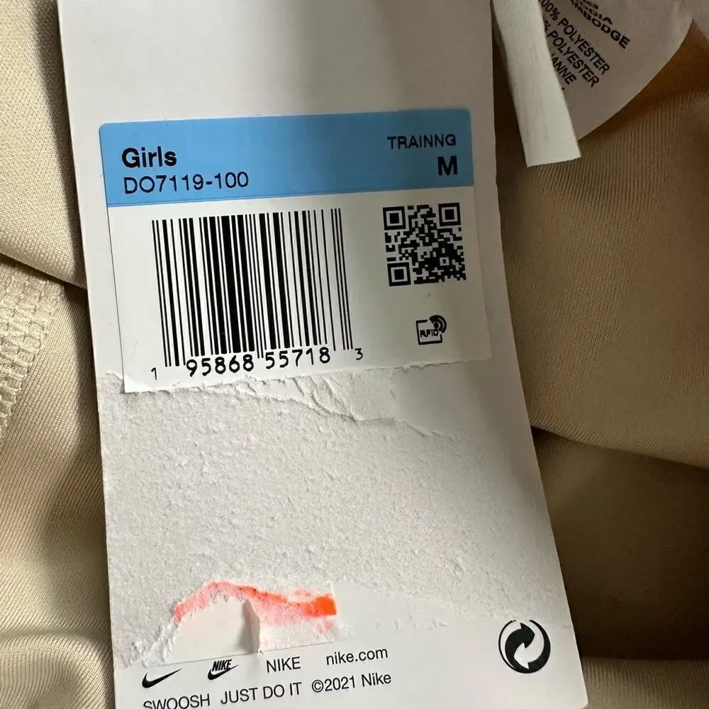 NWT NIKE Girls Dri Fit Tempo 2 in 1 Athletic Shorts White/Tan - Size Medium